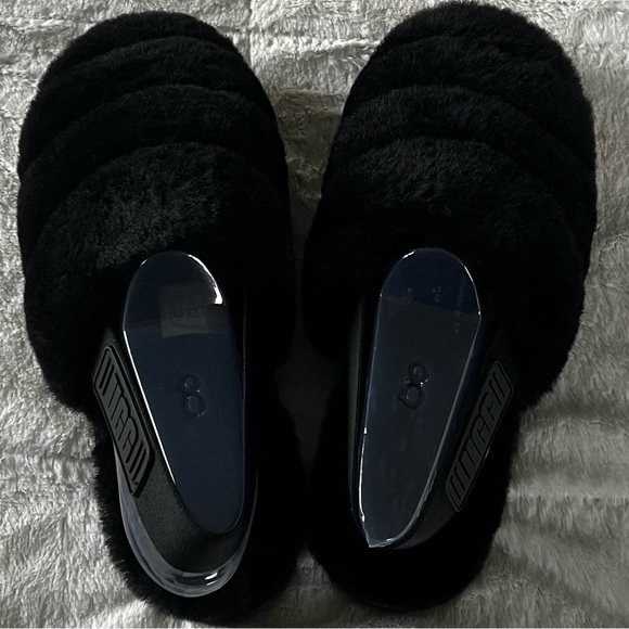 New Ugg Size 8 w super fluff slipper - Picture 3 of 7